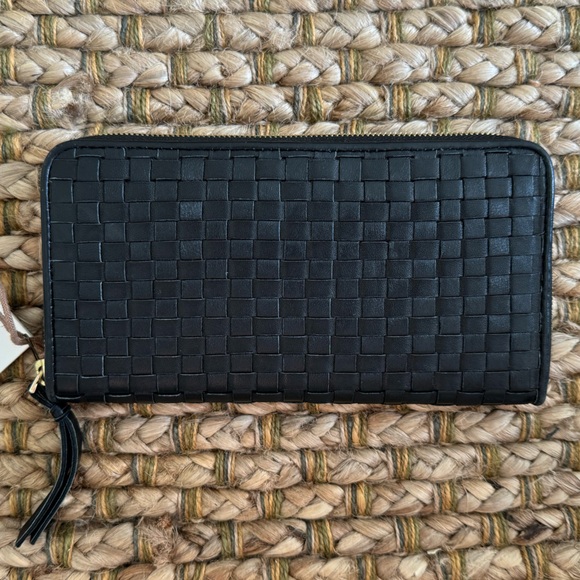 CLEOBELLA TIEGS WOVEN LEATHER ZIP WALLET•BLACK - Picture 4 of 9